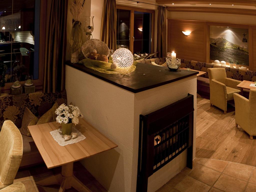 Hotel Garni Angela Ischgl Eksteriør billede