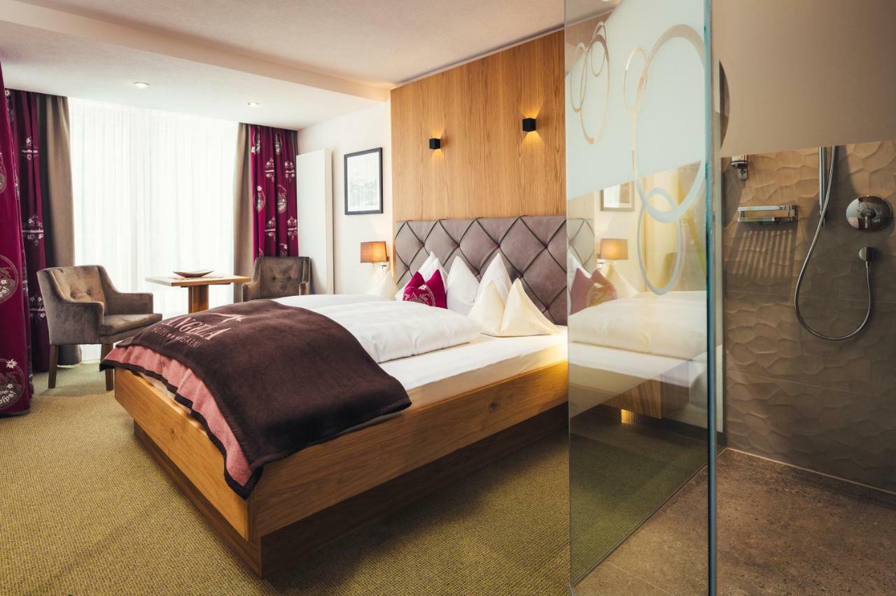 Hotel Garni Angela Ischgl Eksteriør billede