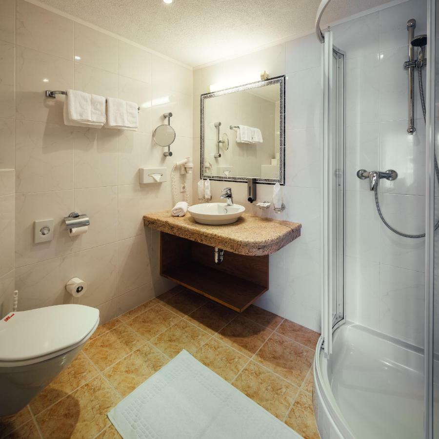 Hotel Garni Angela Ischgl Eksteriør billede